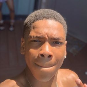 Meet your Posher, Jay